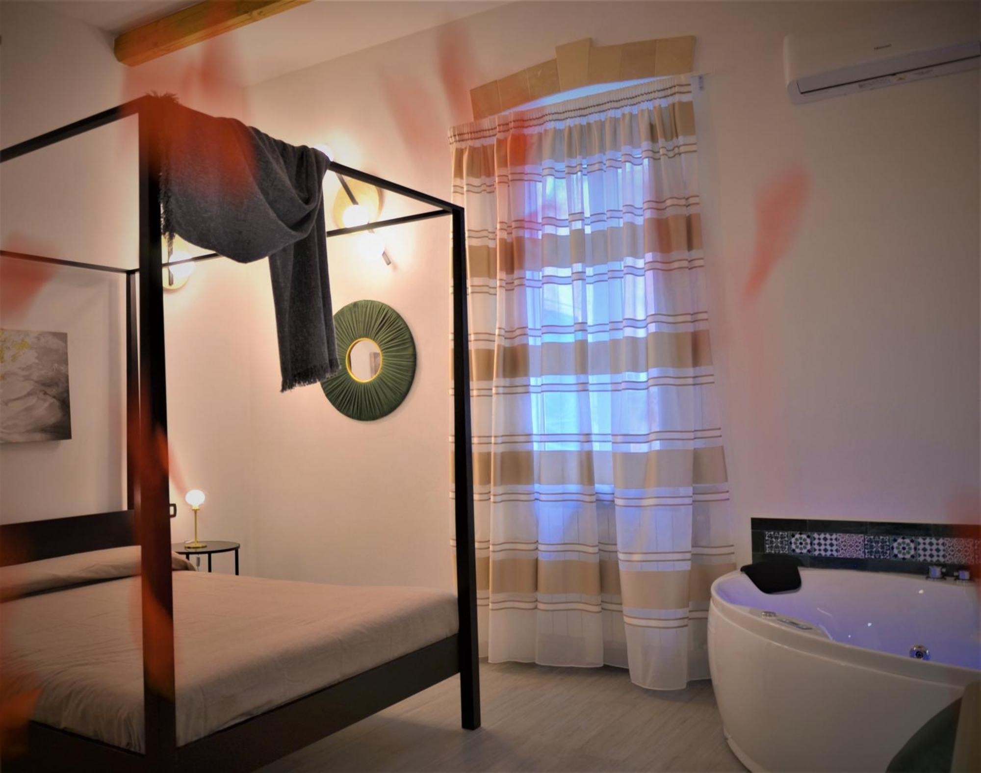 The Court Suites & Spa Taranto Kültér fotó